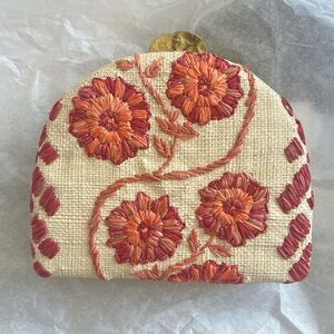 NWT Pamela Munson Zinnia Clutch